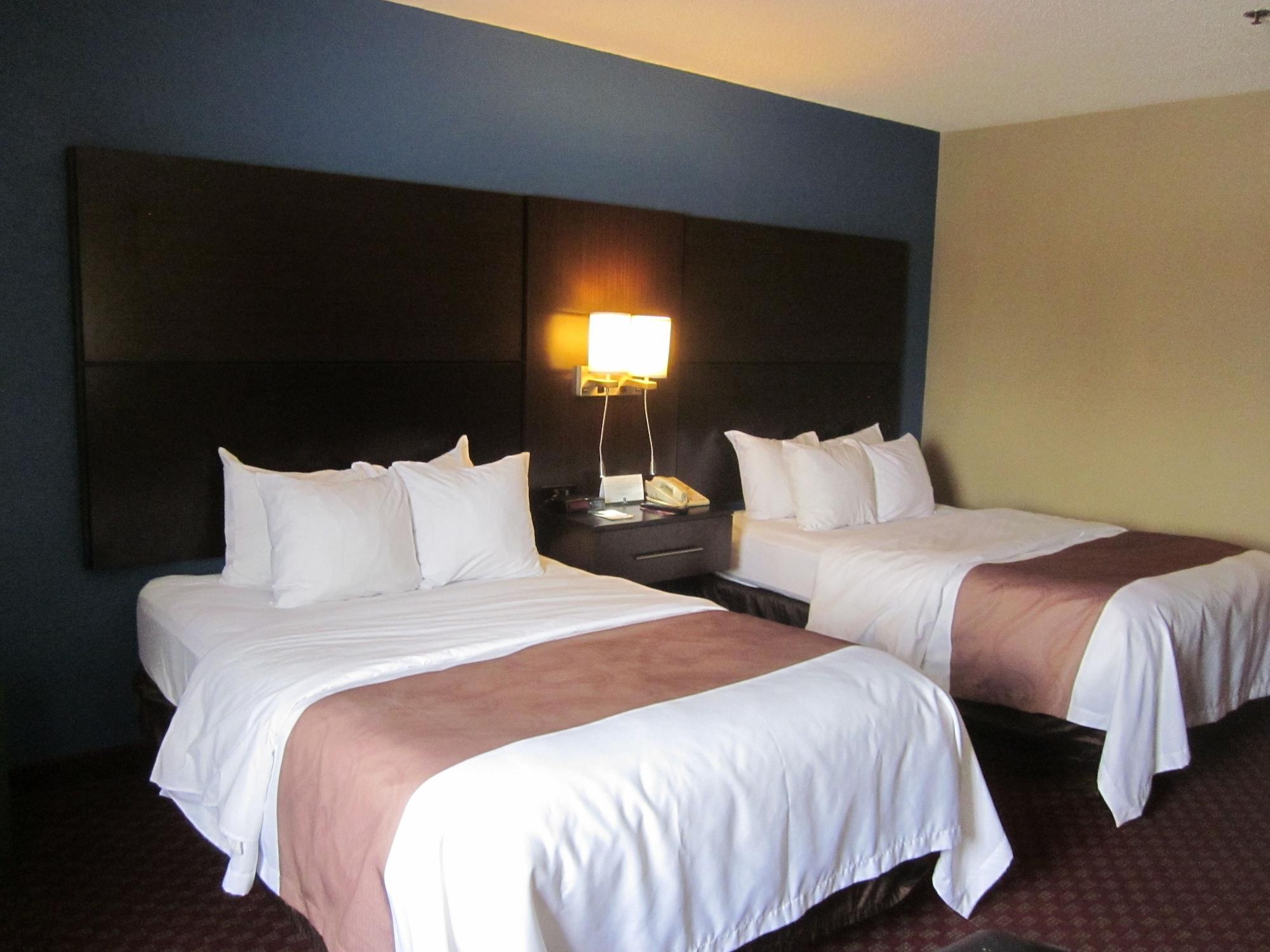 Quality Inn Upper Sandusky Buitenkant foto