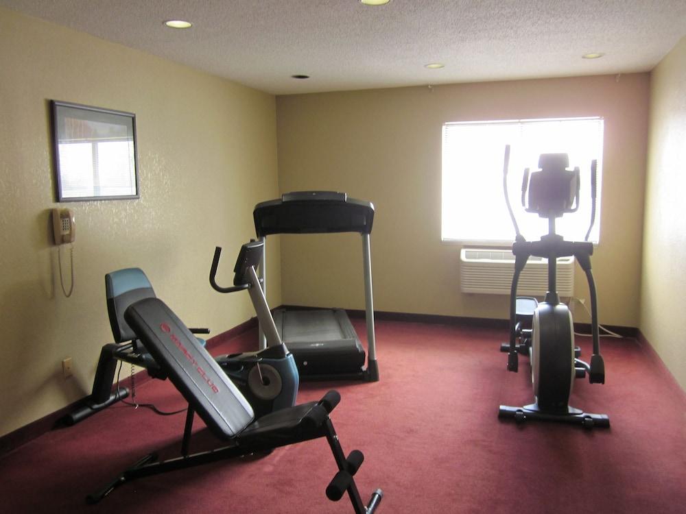Quality Inn Upper Sandusky Buitenkant foto