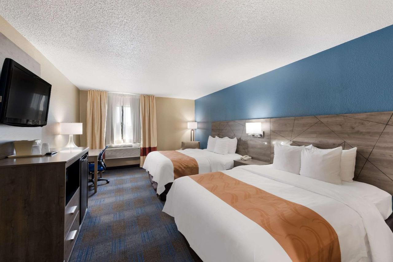Quality Inn Upper Sandusky Buitenkant foto