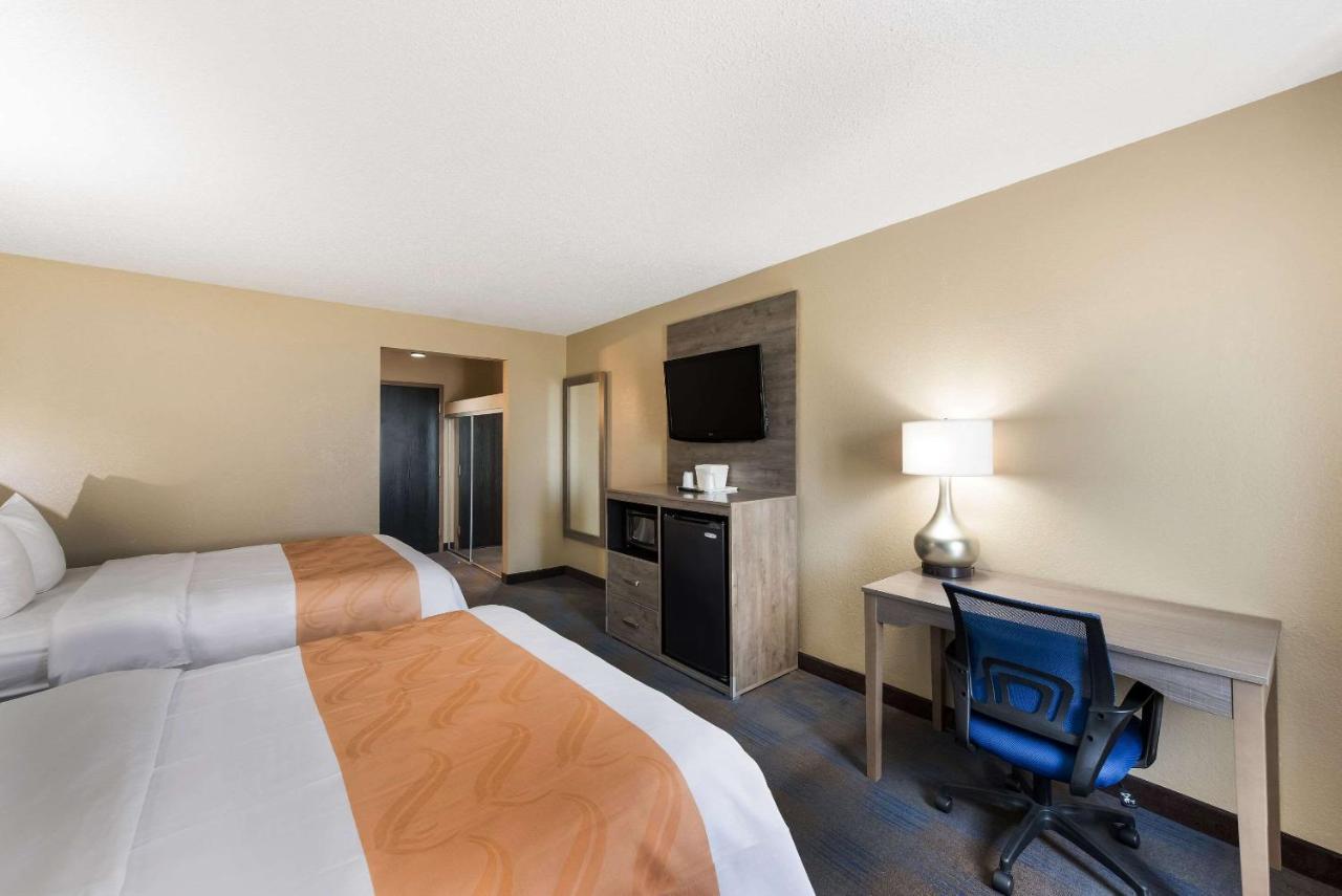 Quality Inn Upper Sandusky Buitenkant foto