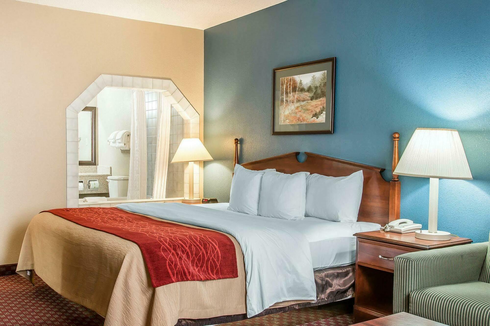 Quality Inn Upper Sandusky Buitenkant foto